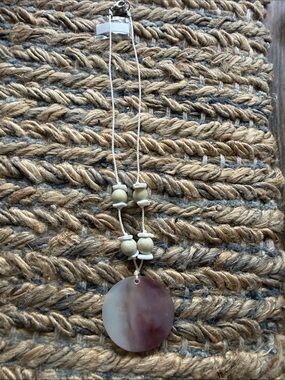 Beige & Brown Shell Pendant Necklace